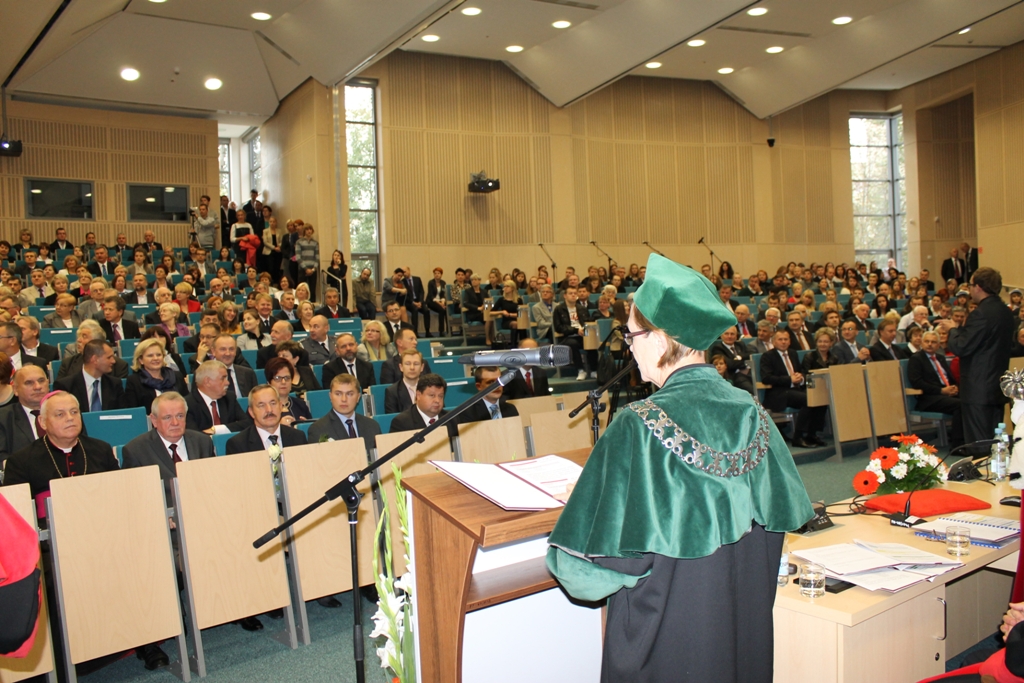 Studenci już na zajęciach! Rozpoczęcie nowego roku akademickiego 2013/2014 na UPH (fotogaleria)