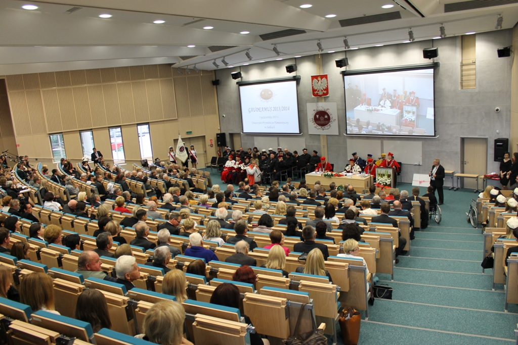 Studenci już na zajęciach! Rozpoczęcie nowego roku akademickiego 2013/2014 na UPH (fotogaleria)