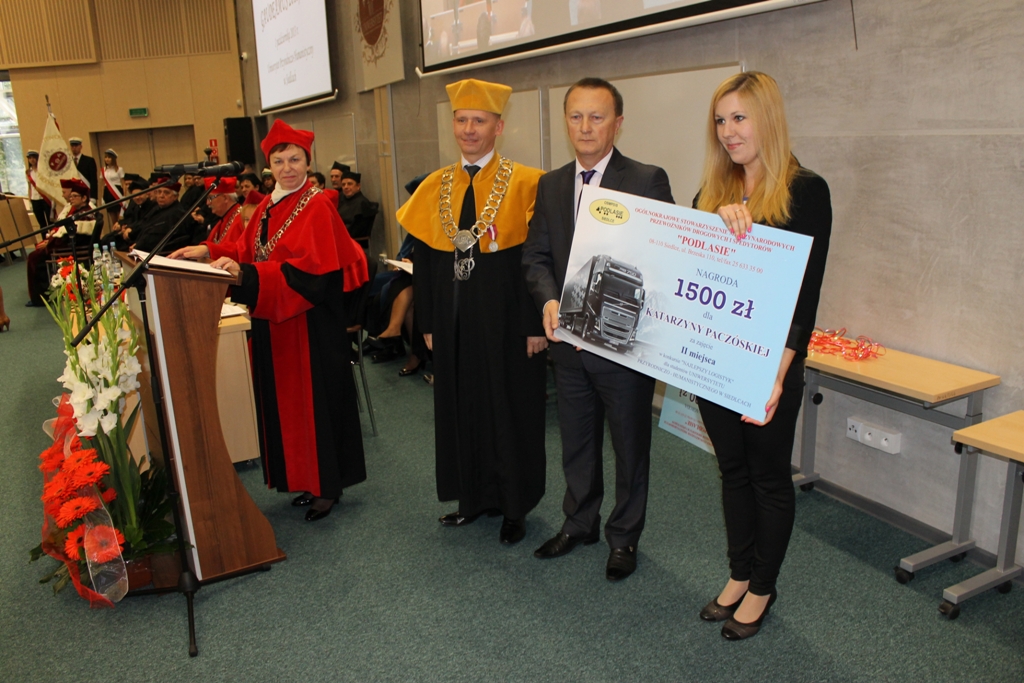 Studenci już na zajęciach! Rozpoczęcie nowego roku akademickiego 2013/2014 na UPH (fotogaleria)