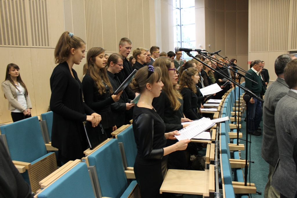 Studenci już na zajęciach! Rozpoczęcie nowego roku akademickiego 2013/2014 na UPH (fotogaleria)