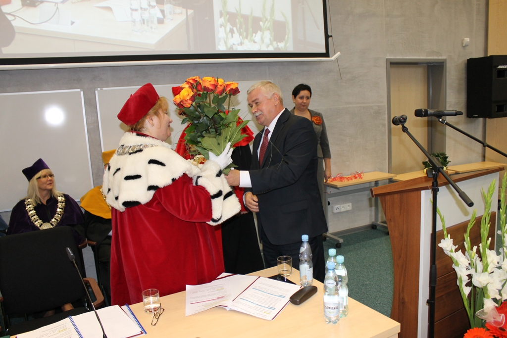 Studenci już na zajęciach! Rozpoczęcie nowego roku akademickiego 2013/2014 na UPH (fotogaleria)