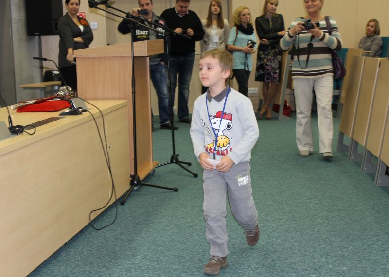 Najstarsi studenci mają... 10 lat.