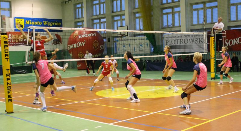 Nike Węgrów: piąte zwycięstwo bez straty seta!
