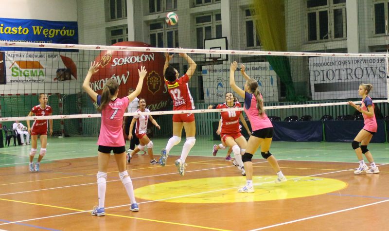 Nike Węgrów: piąte zwycięstwo bez straty seta!