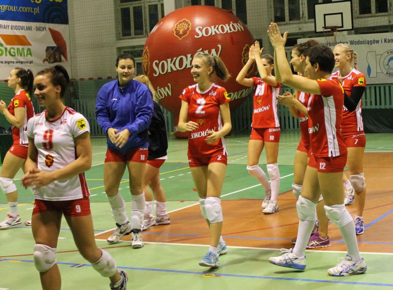 Nike Węgrów: piąte zwycięstwo bez straty seta!