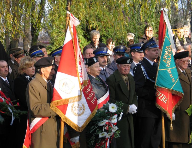 Uroczystości pod pomnikiem i bieg z rekordową frekwencją