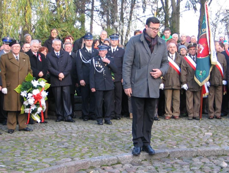 Uroczystości pod pomnikiem i bieg z rekordową frekwencją