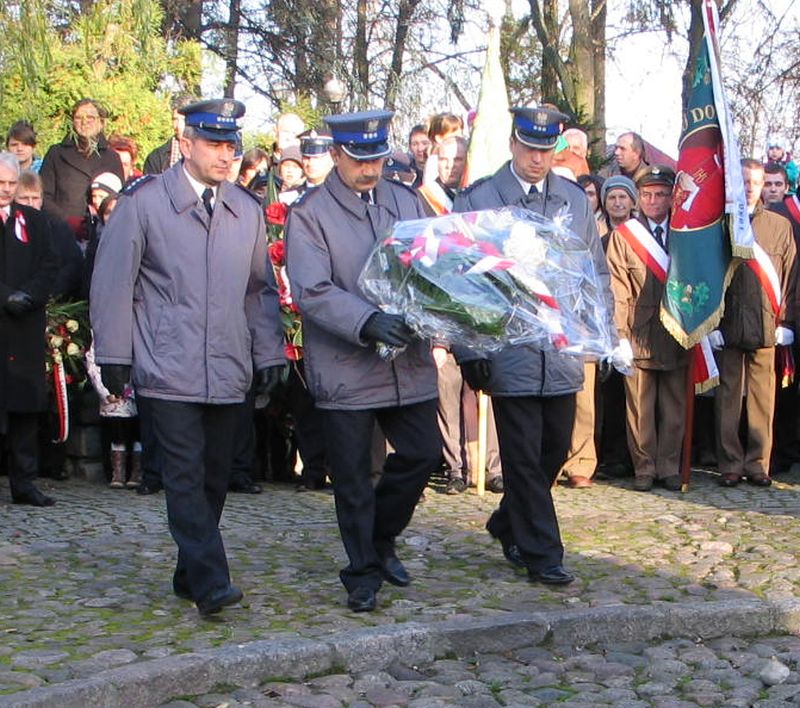 Uroczystości pod pomnikiem i bieg z rekordową frekwencją