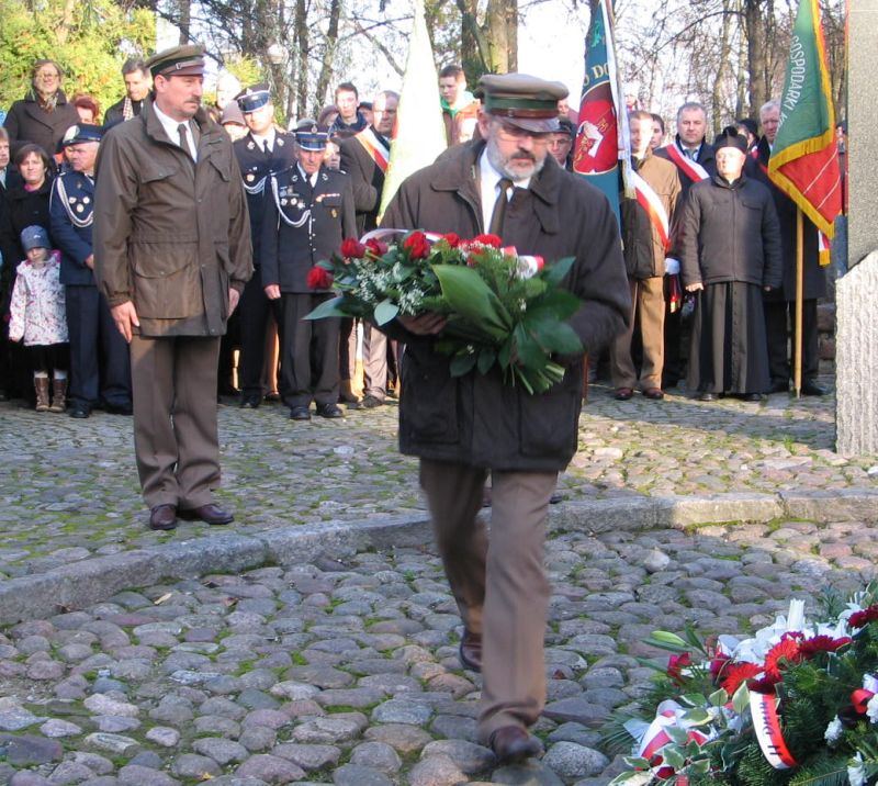 Uroczystości pod pomnikiem i bieg z rekordową frekwencją