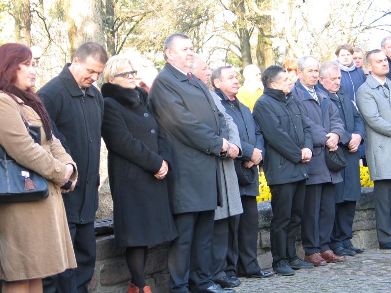 Uroczystości pod pomnikiem i bieg z rekordową frekwencją