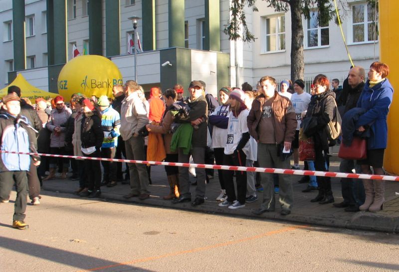 Uroczystości pod pomnikiem i bieg z rekordową frekwencją