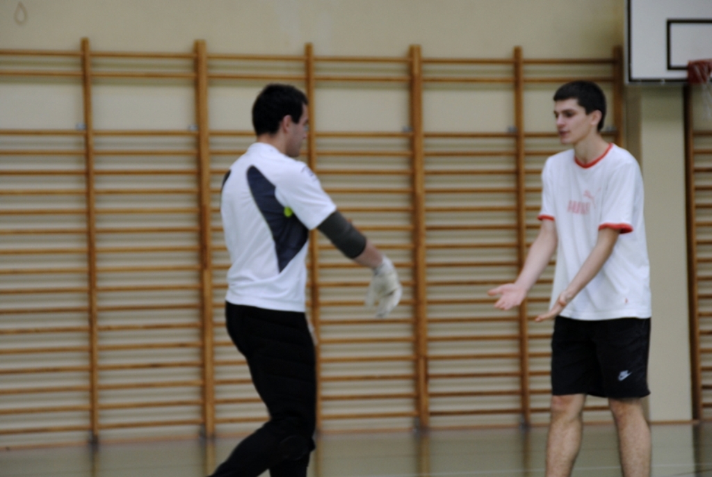 Halowy turniej piłki nożnej o Puchar Przewodniczącego Rady Rodziców ILO w Łosicach ( relacja, wyniki, tabele, zdjęcia)