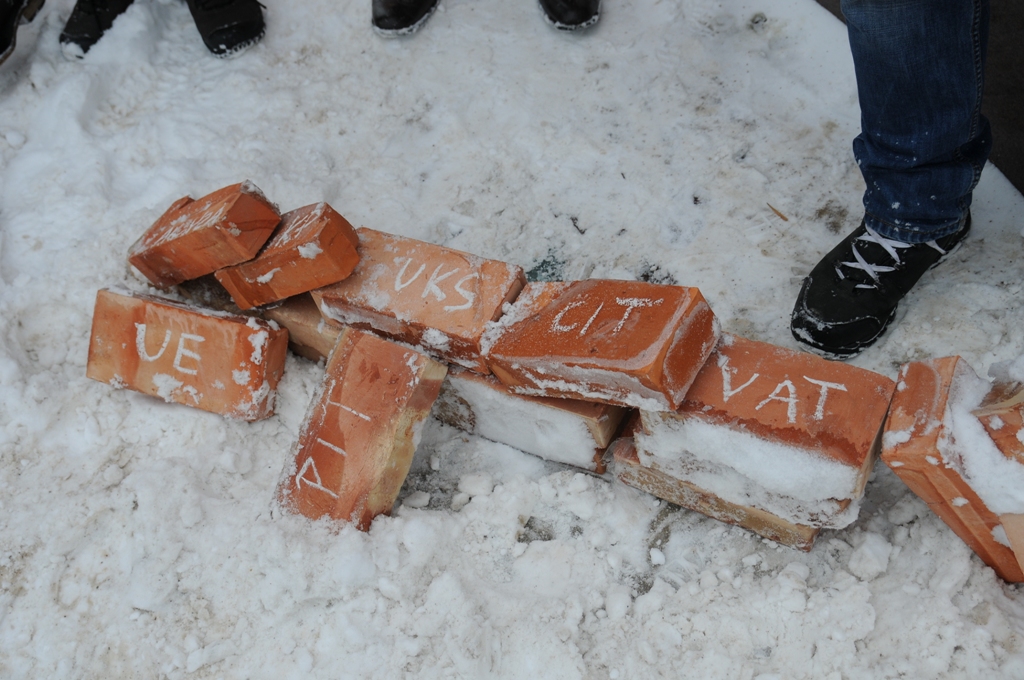 KNP na pomoc gospodarce