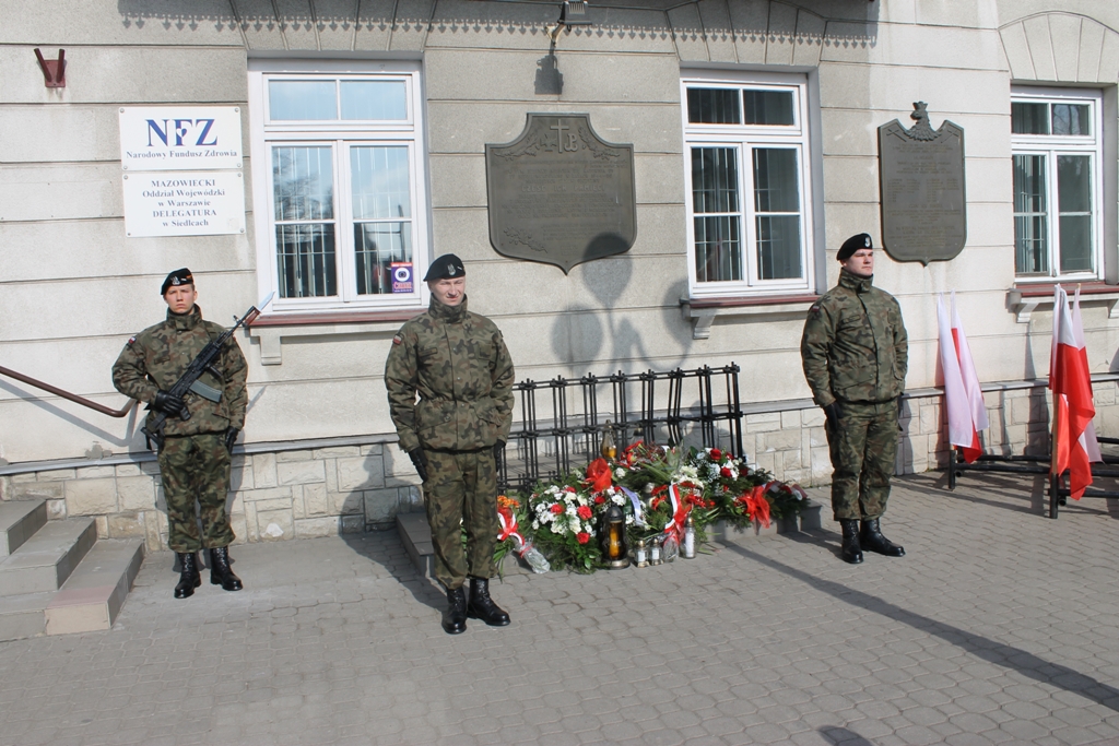 Oddali cześć bohaterom (fotorelacja)