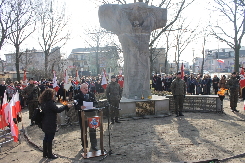 Oddali cześć bohaterom (fotorelacja)