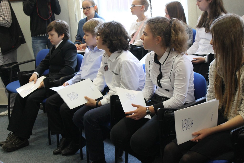 Prezydent wręczył stypendia uczniom (fotorelacja)