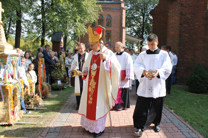 W Miedznie dziękowali za plony