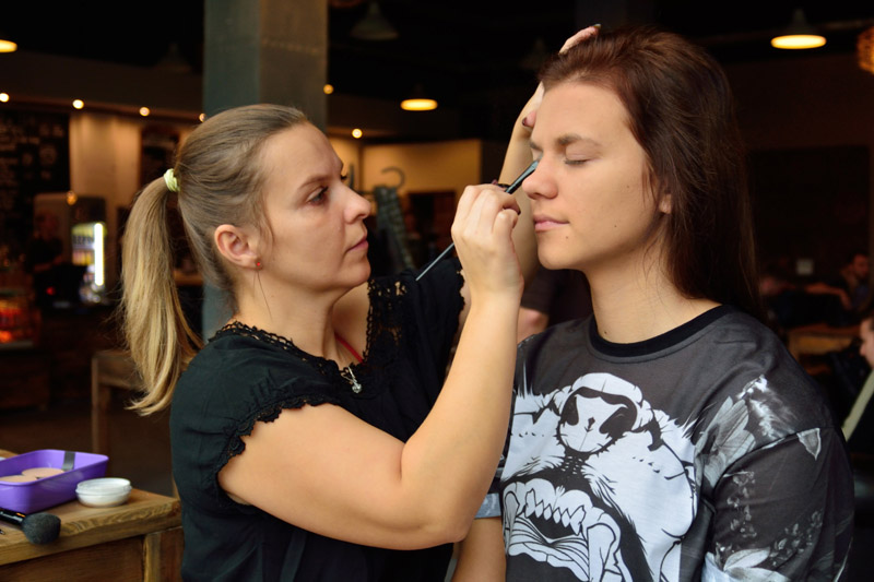 Przepraszam, w którą stronę na cmentarz? (fotorelacja)