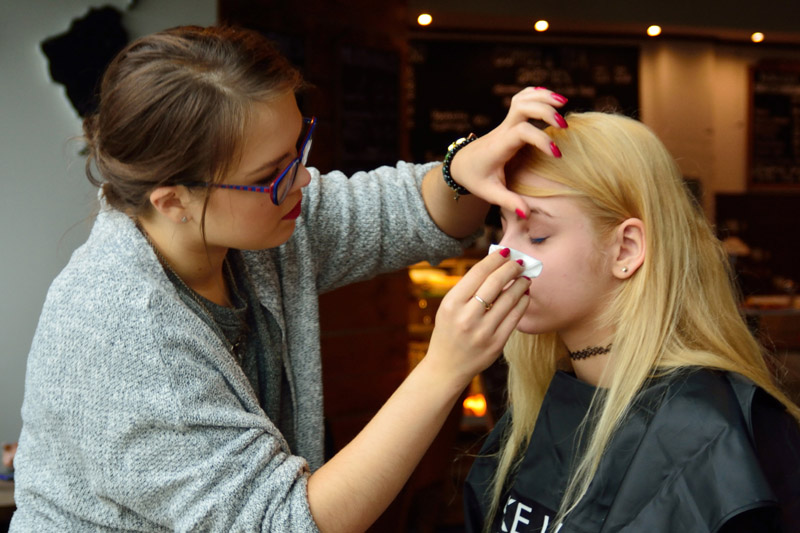 Przepraszam, w którą stronę na cmentarz? (fotorelacja)