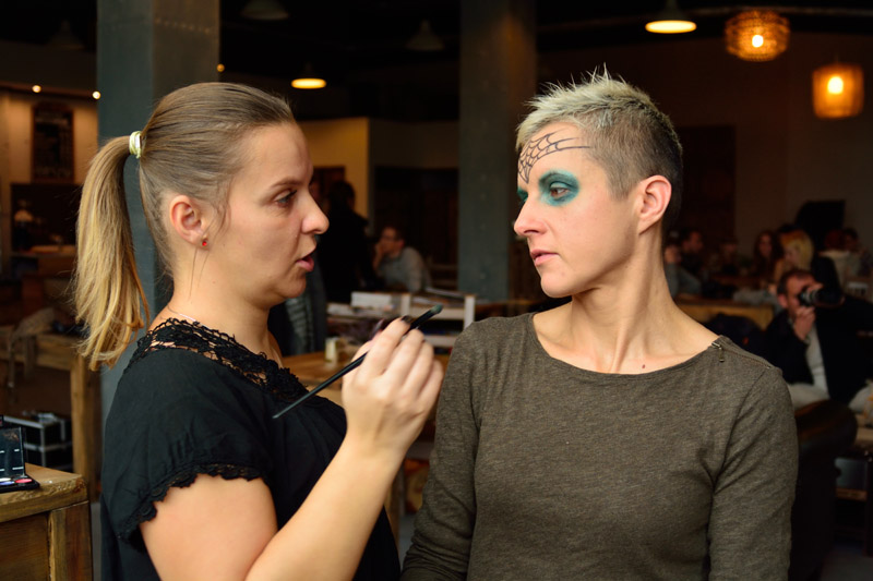 Przepraszam, w którą stronę na cmentarz? (fotorelacja)