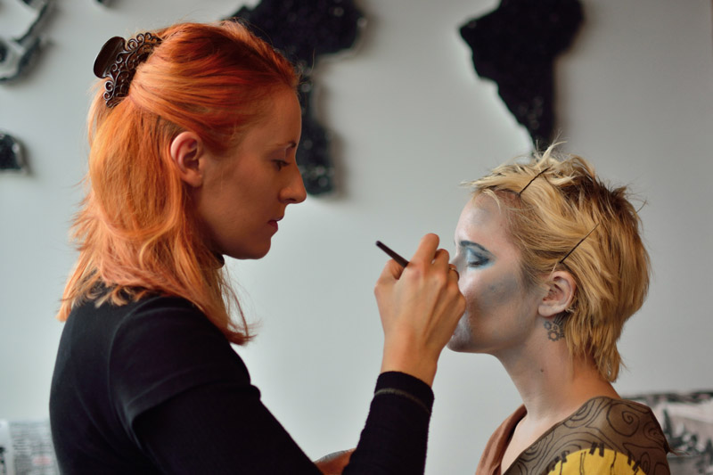 Przepraszam, w którą stronę na cmentarz? (fotorelacja)