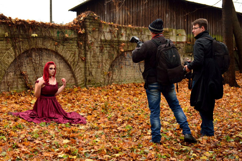 Przepraszam, w którą stronę na cmentarz? (fotorelacja)