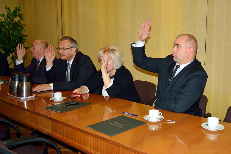 Pierwsza sesja rady powiatu