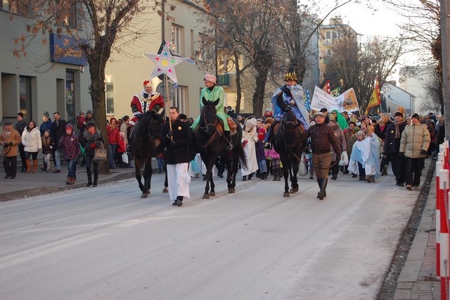 Trzej Królowie na ulicach Garwolina