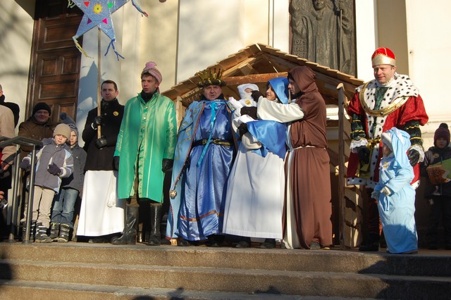 Trzej Królowie na ulicach Garwolina