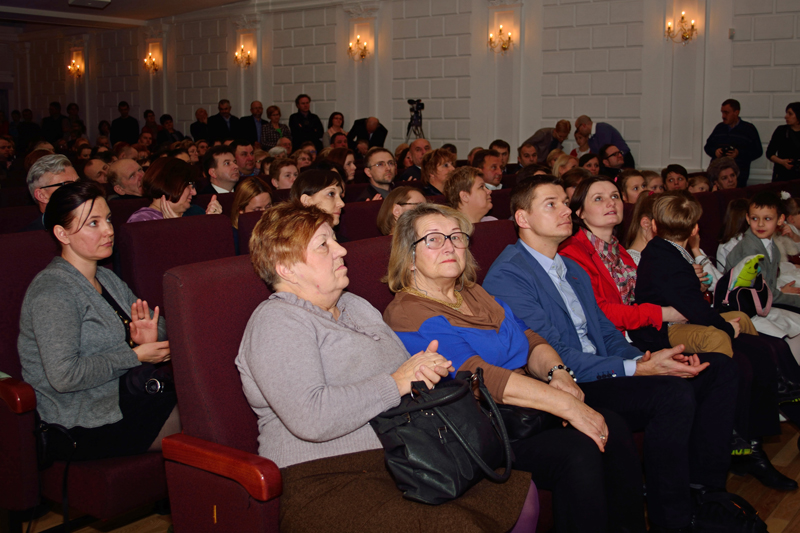 Kolędowe serce zabiło w MOK (fotorelacja)