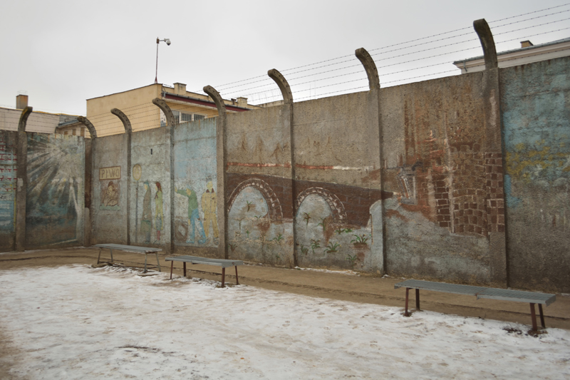 Po drugiej stronie muru (fotorelacja)