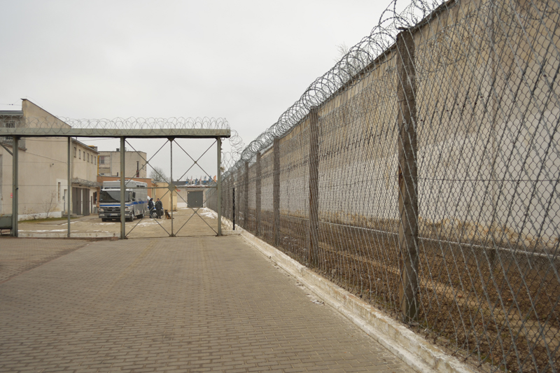 Po drugiej stronie muru (fotorelacja)