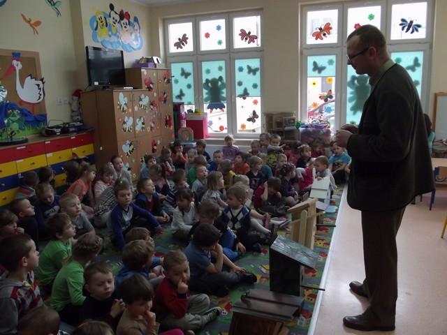 Dzieci przyjaciółmi ptaków