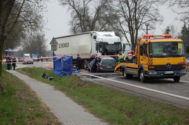 4 osoby zginęły na miejscu