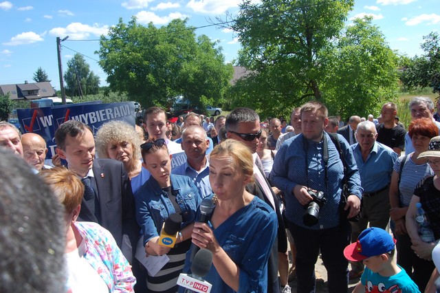 Beata Szydło na wałach