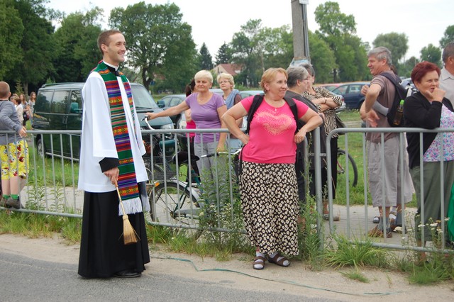 Ruszyli pielgrzymim szlakiem (fotorelacja)
