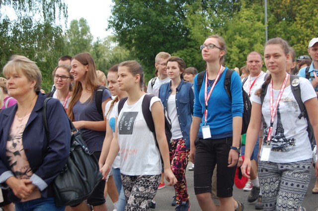 Ruszyli pielgrzymim szlakiem (fotorelacja)