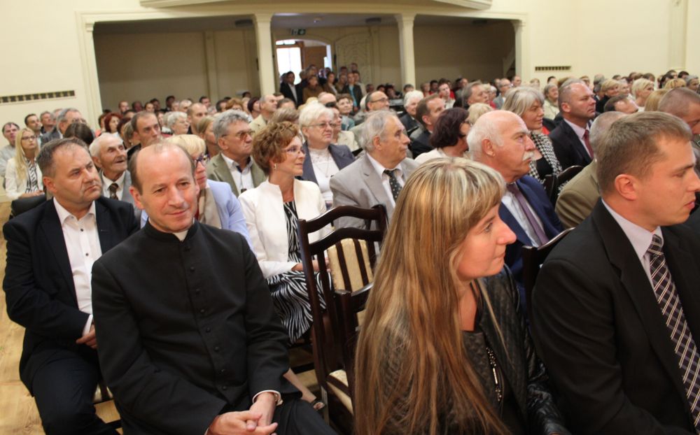 Muzyczne otwarcie w Rozbitym Kamieniu