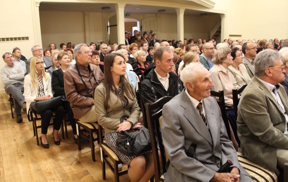 Muzyczne otwarcie w Rozbitym Kamieniu