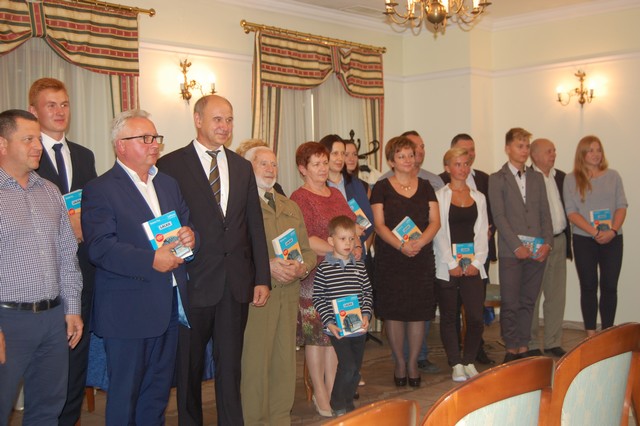 Czytali ?Lalkę? w dworku