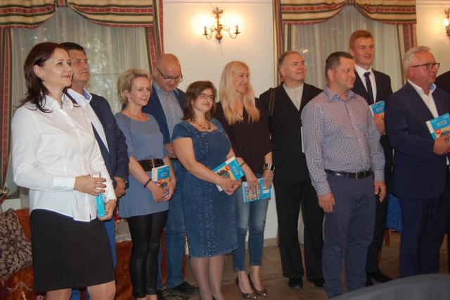 Czytali ?Lalkę? w dworku