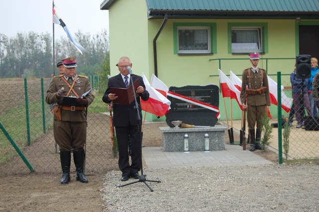 Upamiętnili obrońców mostu na Wiśle