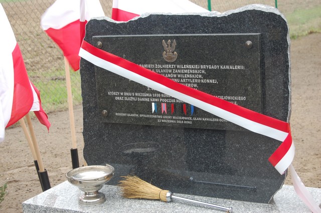 Upamiętnili obrońców mostu na Wiśle