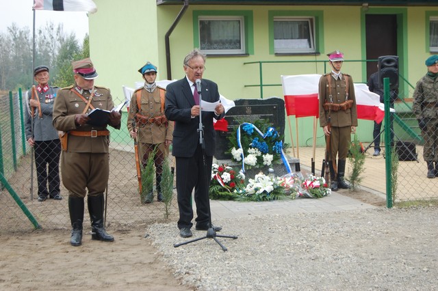 Upamiętnili obrońców mostu na Wiśle