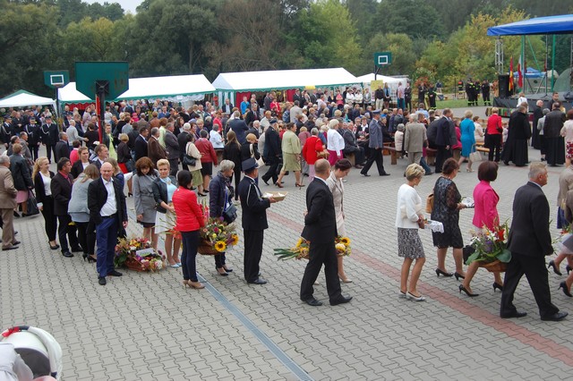 Miastkowskie dożynki z jajem