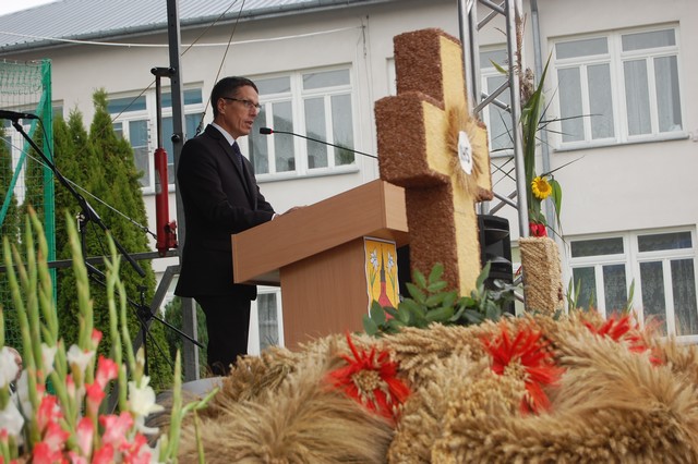 Miastkowskie dożynki z jajem