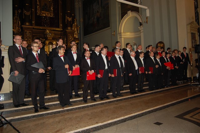 Śpiewali jednym głosem