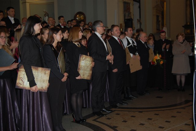 Śpiewali jednym głosem