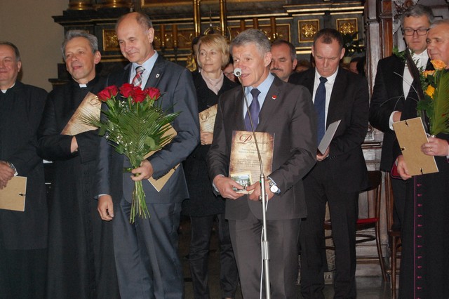 Śpiewali jednym głosem