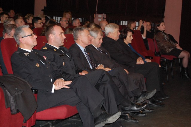 Honorowi bohaterowie (galeria zdjęć)